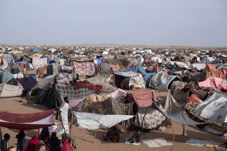 Soudan – El Fasher : « Nous manquons cruellement de nourriture et de ravitaillement afin d’aider le plus grand nombre. » (France Culture)